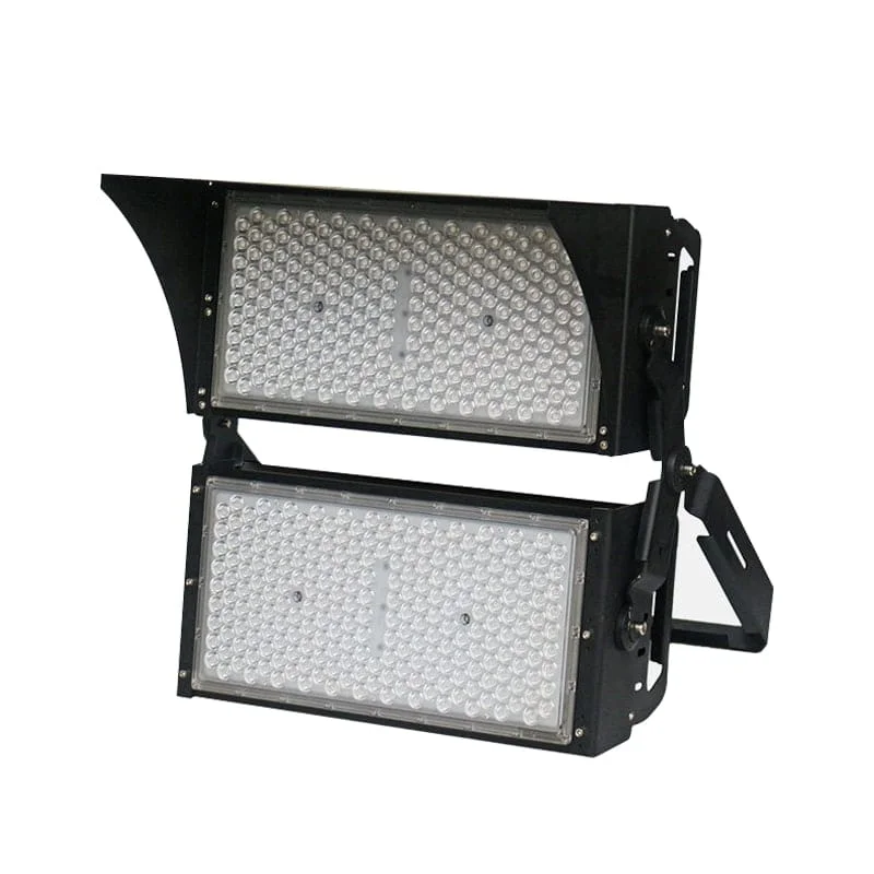 Sportstättenstrahler von 500W bis 1500W