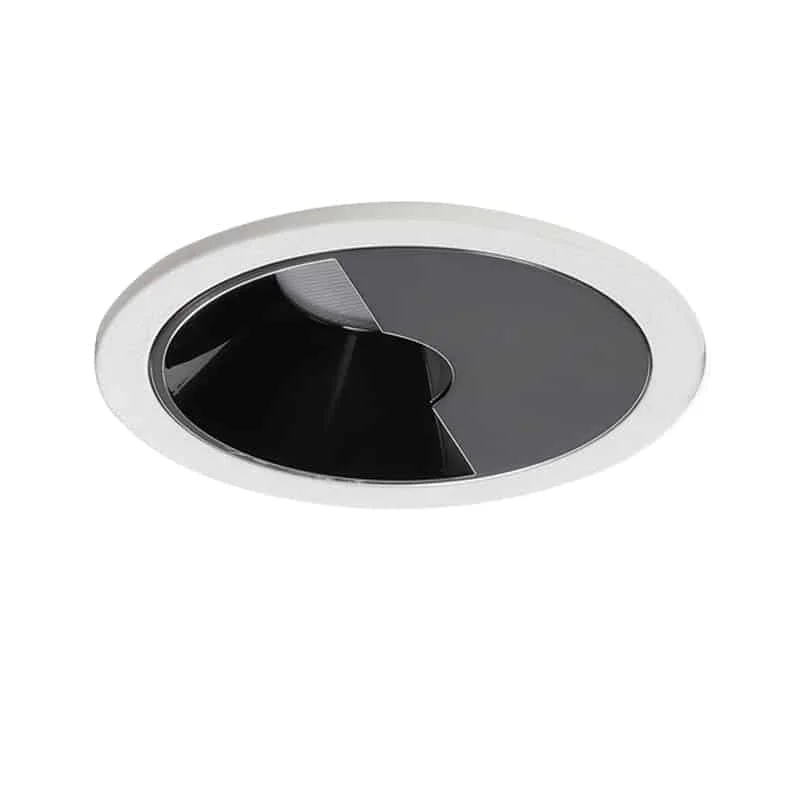 Downlight mit asymmetrischer Lichtverteilung für Wände